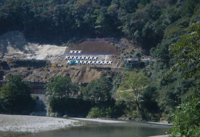平成２４年度 交付建設 第1-3-5号 主要地方道 矢櫃工区 法面工事