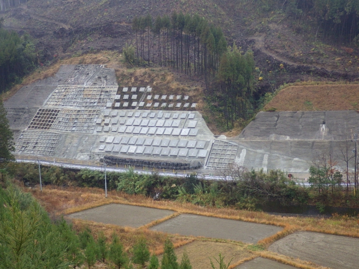 平成26年度 交建防安第18-14-1号 県道宮崎北郷線 塩鶴工区法面工事（その１）
