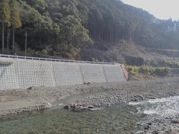 平成27年度 交建防安 第16-1-4号 国道388号 牛山2工区道路改良工事（その3）