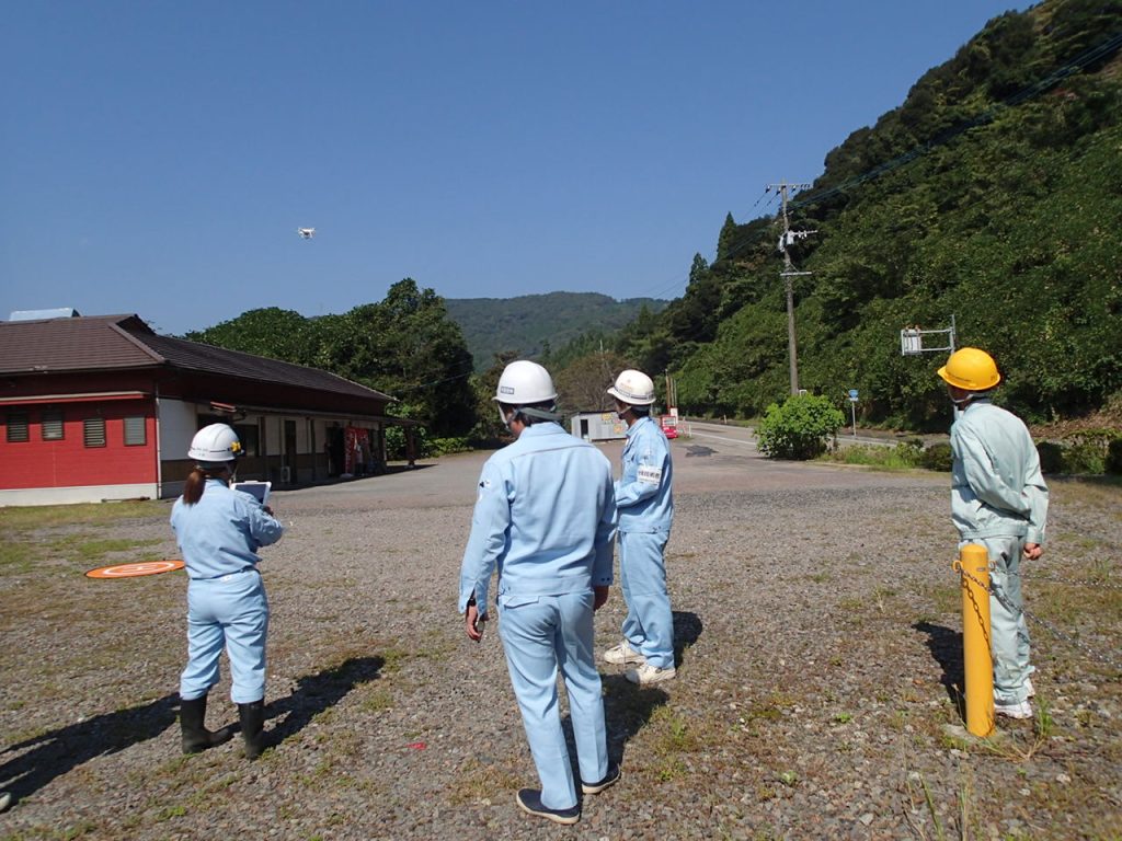 日向工業高校の生徒がインターンシップにきました！(H29.10.11～13、10.18～20)