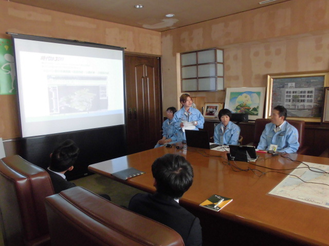 宮崎大学地域学部の学生が企業訪問に来ました!(H29.11.10)
