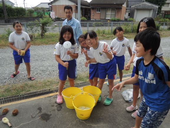 トイレ掃除に学ぶ出前授業 財光寺南小学校編