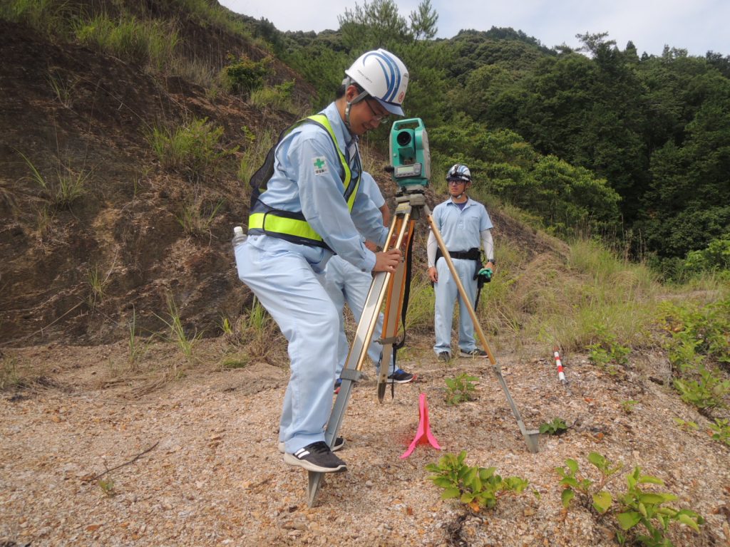 新入社員研修頑張っています!