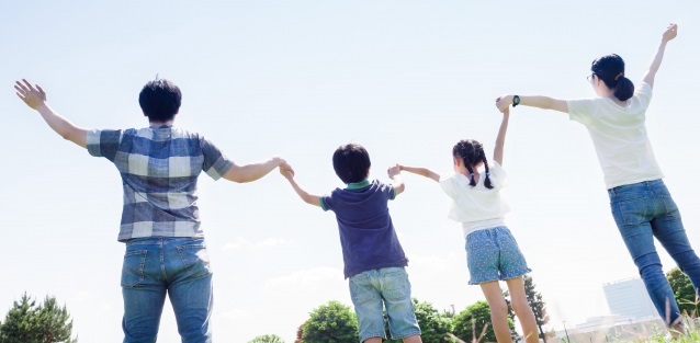 旭建設育英会を設立しました。