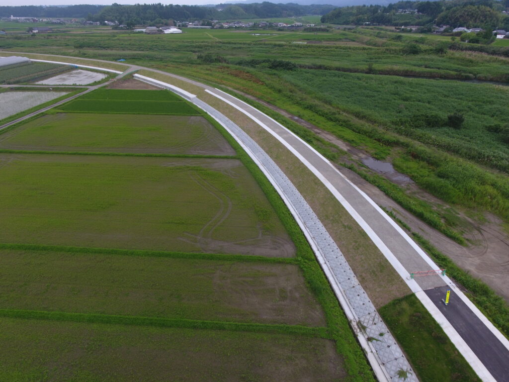 令和2年度 防安広域 第71-2号 三財川戸敷地区 河川改修工事 その1画像4