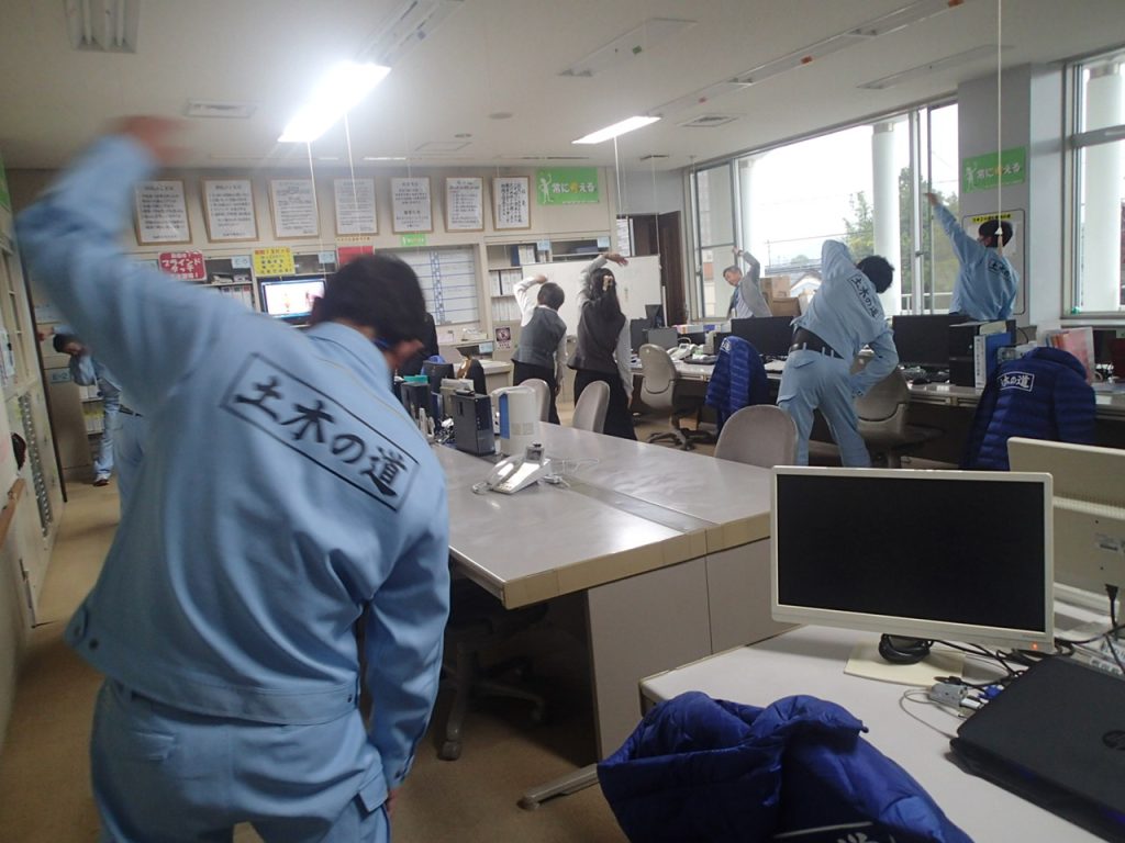 朝の３分間体操をはじめました！