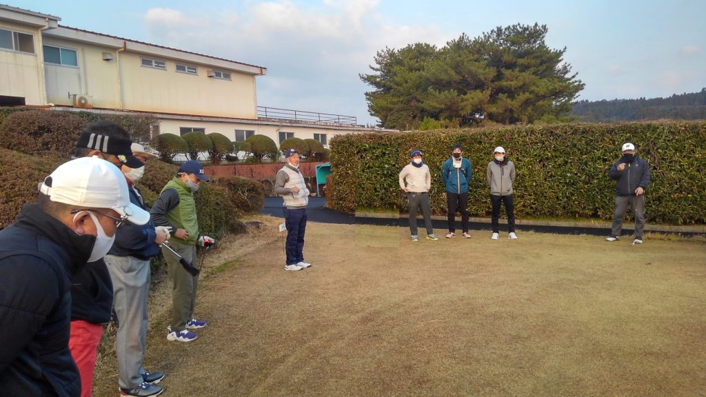 忘年ゴルフコンペを開催しました⛳
