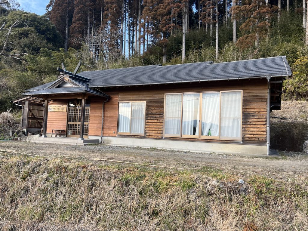 お世話になります