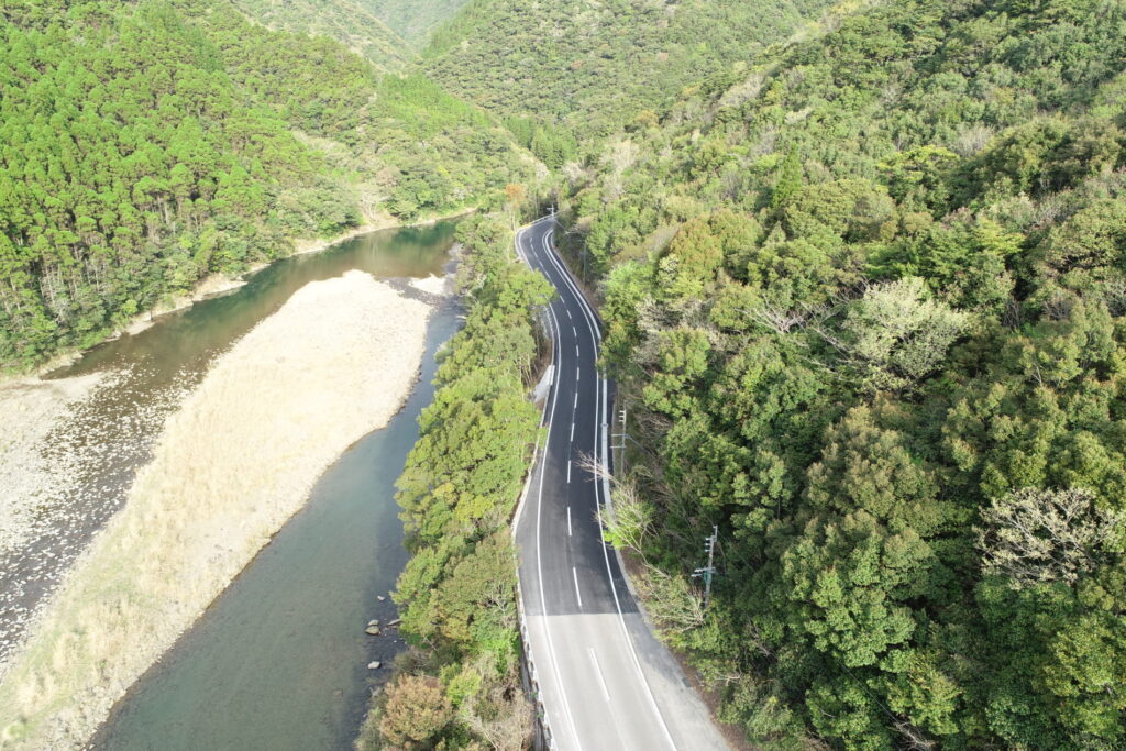 令和2年度 交建防安 第942-19-1号 国道388号 松瀬工区 道路改良工事 その1画像1