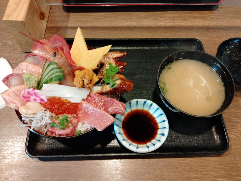 寿司・宴会ほてい(川南町)