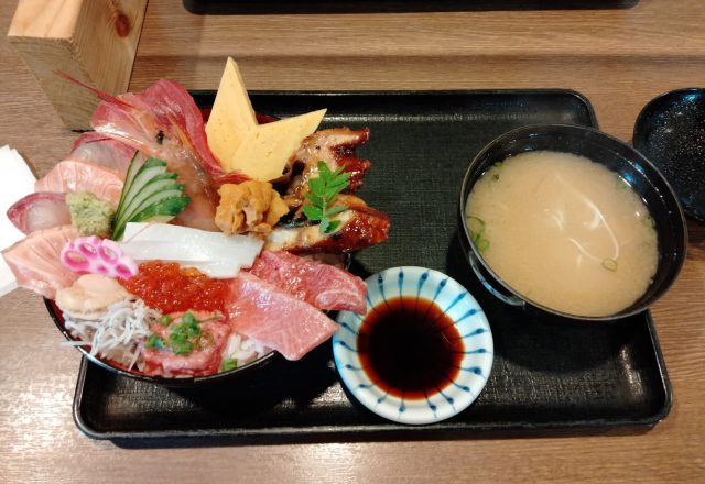 寿司・宴会ほてい（川南町）