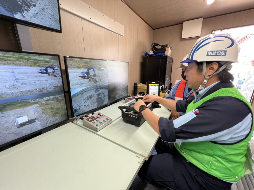 令和5年度無人化・ICT施工操作訓練 参加しました