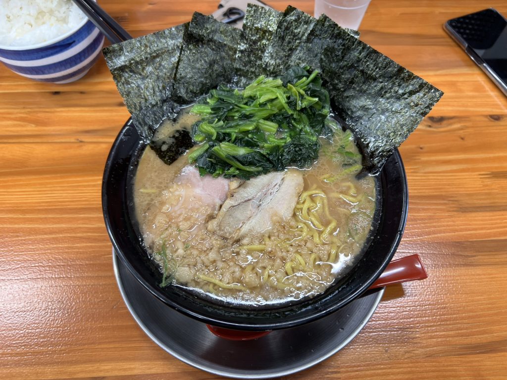 家系ラーメン「最高家」