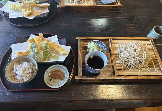 お蕎麦屋さん