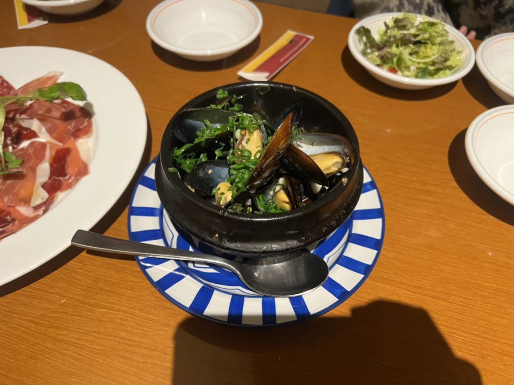 スペイン料理「バルの2月」