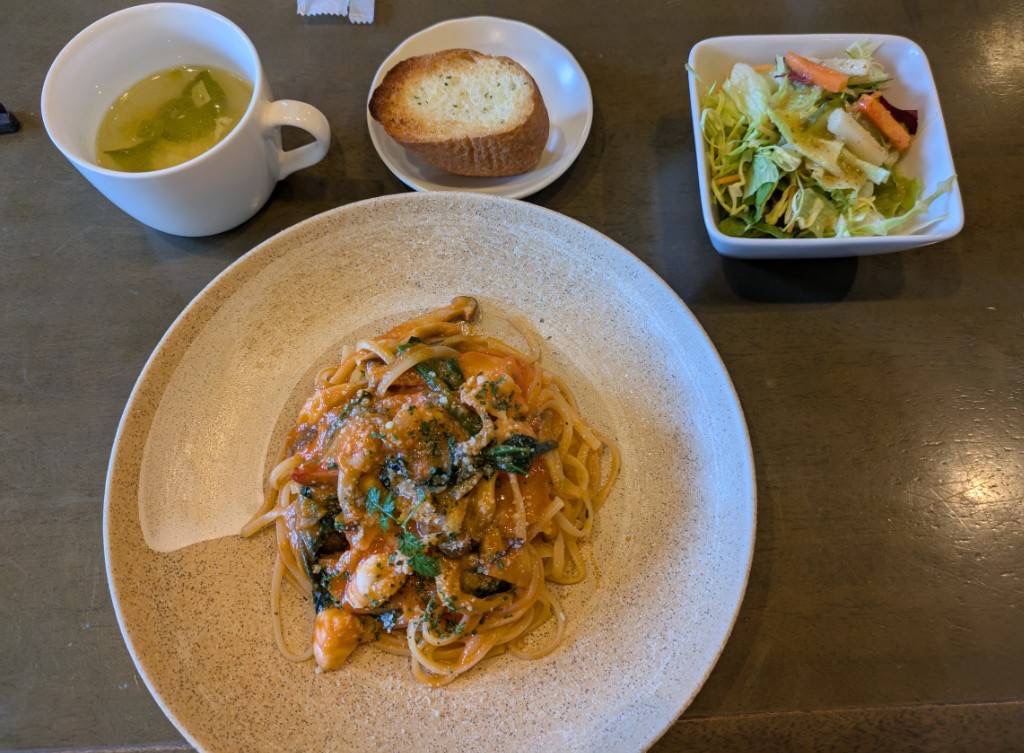 美味しいランチ&スイーツ巡り