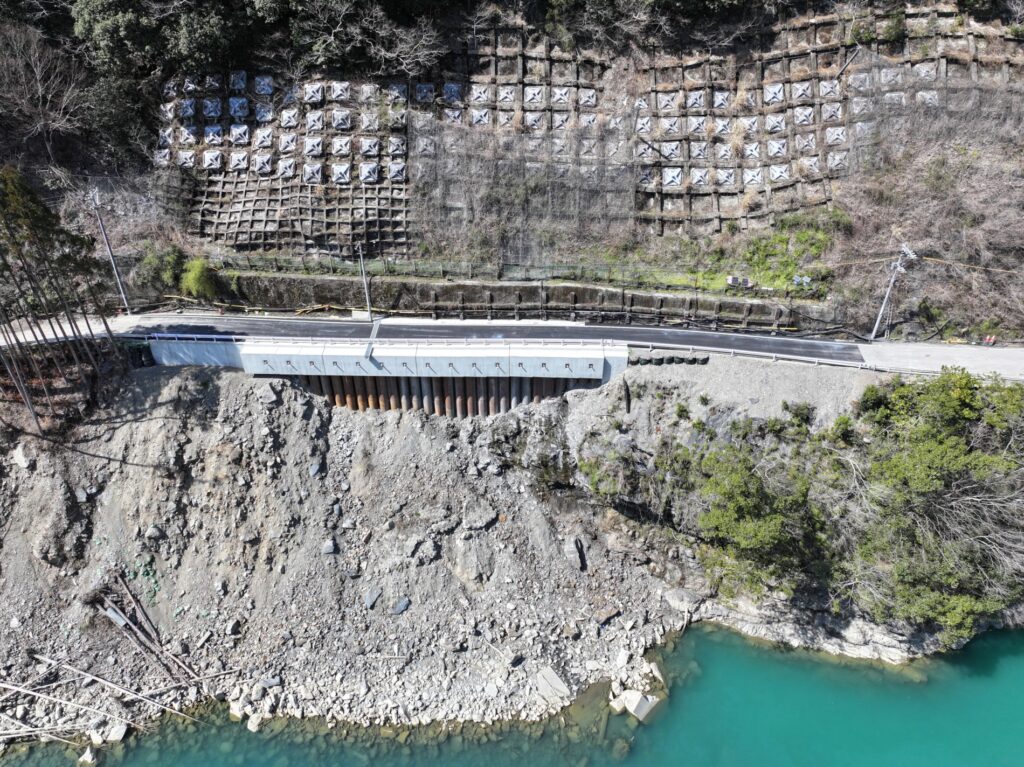 令和4年度4道路災第723-1号 国道327号野地工区　道路災害復旧工事画像2