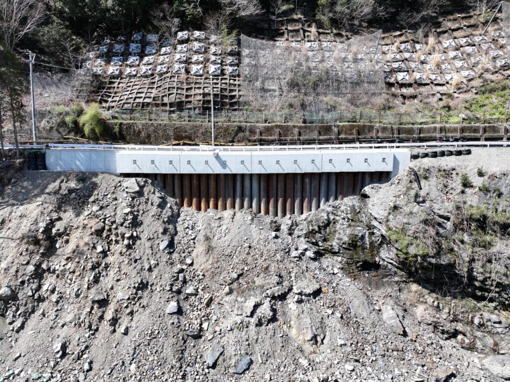 令和4年度4道路災第723-1号 国道327号野地工区　道路災害復旧工事画像1