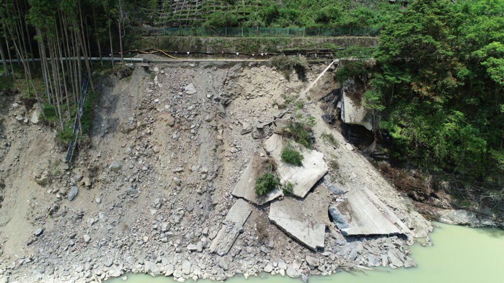令和4年度4道路災第723-1号 国道327号野地工区　道路災害復旧工事画像4