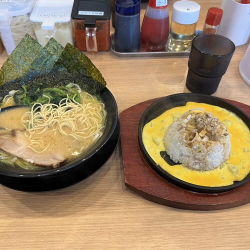 横浜家系ラーメン龍馬家 日向店^^