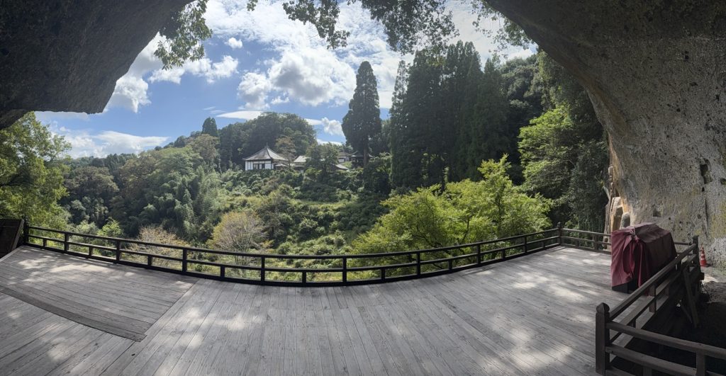 普光寺磨崖仏