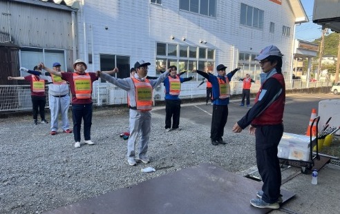 作業前のラジオ体操
