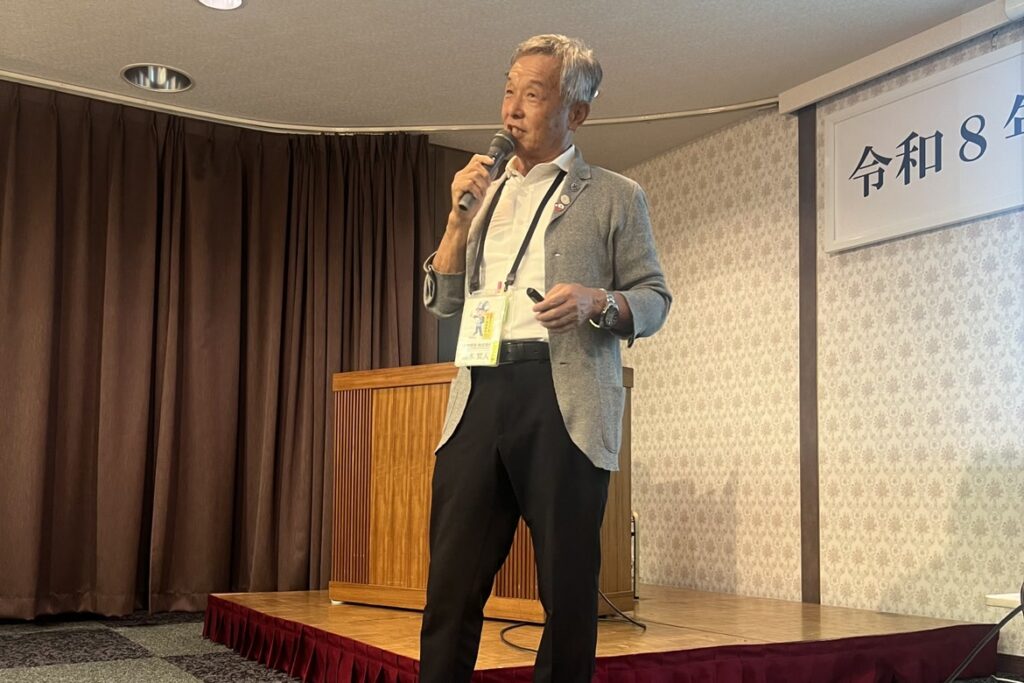 研修会で講演する旭建設株式会社 代表取締役社長 黒木繁人